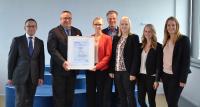 TÜV Rheinland verleiht Arvato SCM Solutions das Zertifikat „Ausgezeichneter Arbeitgeber“