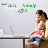 Ich packe in den Koffer: Zeckenkarte und club Gesundplus Familien Handy