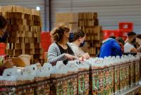Sievert Logistik SE konfektioniert Adventskalender für Huber-Kölle