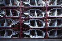 Dreh- und Angelpunkt der Lieferkette: Die Verpackung in der Automobilbranche
