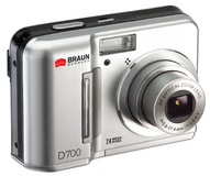 Braun Photo Technik GmbH präsentiert die BRAUN D700: Eine 7.4 Mega Pixel Digitalkamera
