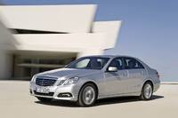 Die Mercedes-Benz E-Klasse ist das Lieblingsauto der Deutschen