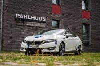 Honda übergibt Brennstoffzellenfahrzeug