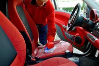GTÜ testet Polsterreiniger fürs Auto: Klekse meist kein Klacks