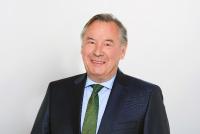 i-SOLUTIONS Health eröffnet Standort in Düsseldorf