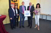 Auszeichnung als "Unternehmen des Jahres im Landkreis Mainz-Bingen 2017": TRACOE in der Kategorie "Top Innovation" geehrt