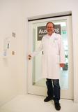 Park-Klinik Manhagen stattet neue Intermediate Care Station mit Kupfer-Türbeschlägen aus