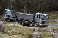 "Truck of the Year 2009"-Familie mit neuer Mercedes-Benz Actros Bauversion komplett