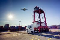 Kooperationsvertrag geschlossen: Hellmann Worldwide Logistics und cargo.one treiben Digitalisierung der Logistikbranche voran