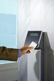 Zeiterfassung ist IT-Grundausstattung - die INTUS Terminals bei F.EE reisen mit den Projektingenieuren