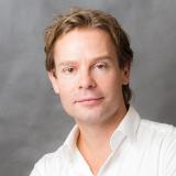 Ingram Micro schließt Distributionsabkommen mit ApoQlar