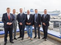 Cuxport schlägt zweimillionstes Auto eines Premium-Herstellers um
