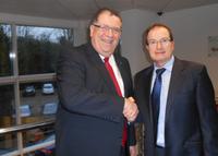 Avnet Abacus schließt Distributionsvereinbarung mit Omron