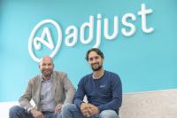 Adjust plant global langfristig mit Leaseweb