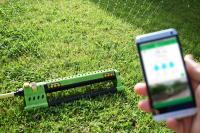 TÜV Rheinland: Mit smarten Geräten den Garten mühelos grün halten