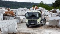 Volvo Trucks führt mit dem neuen Volvo FMX seinen robustesten Baustellen-Lkw in die Zukunft