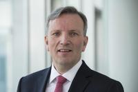 Staffelstabübergabe auf dem Weg zu Industrie 4.0: Continental Elektronikwerke unter neuer Leitung