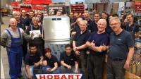 Die 50.000ste Haubenspülmaschine rollt vom Band