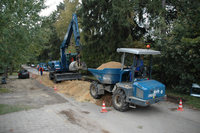 Hoth Tiefbau GmbH & Co. KG setzt mehrere Bergmann-Dumper zur Erneuerung eines Wohnsiedlung- Versorgungsnetzes ein