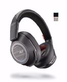 Mit dem neuen Voyager 8200 UC von Plantronics gehören Lärm und Ablenkung beim Arbeiten ab sofort der Vergangenheit an