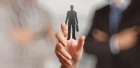 Arbeitgeber-Pleite und selber mittendrin? / Personalberater helfen aus der beruflichen Krise / Geprüfte Stellenangebote für Fach- und Führungskräfte