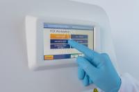 Cross-contamination-free work with new GuardOne® workstation from STARLAB