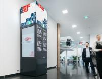 Messe Dortmund rüstet mit innovativen Multifunktionsstelen auf und setzt dabei auf kompas Digital Signage
