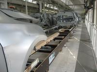 Produktionsanlagen aus Holz in der Autofabrik