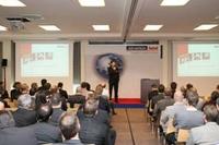 Advantech-DLoG: Weltweite Partnerkonferenz diskutiert Trends bei Logistik und Flottenmanagement