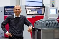 voxeljet präsentiert neuen 3D-Drucker VX1000