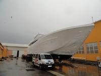 Effektiver Schutz für Ihr Boot: Fit durch den Winter mit einer Abdeckplane oder Schrumpffolie