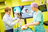 Computerassistierte Chirurgie: Vorhersagen, wann Klammer und Schere gebraucht werden