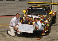 Walkenhorst Motorsport und Dunlop sammeln 5.000 Euro für guten Zweck