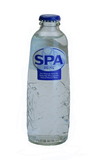 Mehrweg-Flasche von Spa mit dekorativer Prägung