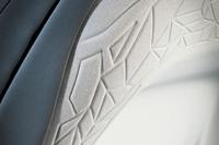 Neues Kompetenzzentrum CoverTech: Faurecia verstärkt sein TechCenter Know-how im Bereich Autositze