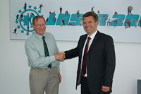Neue Partnerschaft zwischen Laser 2000 und Edinburgh Instruments beschlossen