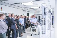 Laetus Open House Serialisierung