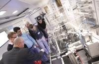 Messehallen vollständig belegt: Maschinenbau in OWL als Magnet für Aussteller und Besucher