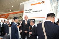 Weidmüller zieht positives Fazit nach Hannover Messe 2012: "Partnerschaftliches Miteinander mit den Kunden gefestigt"