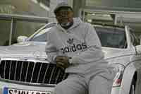 Hollywood-Star zu Gast im Center of Excellence Samuel L. Jackson ordert neuen Maybach 57 S