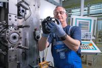 Gleitlager für die Industrie auf der Intec