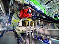 Fraunhofer PAZ halbiert Energiekosten bei Isolierung von Synthesekautschuk
