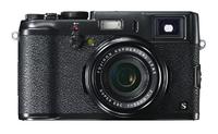 Ganz in Schwarz - Die Premium-Kompaktkamera FUJIFILM X100S als schwarze Farbvariante erhältlich