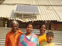 naturstrom ermöglicht 450 Solaranlagen für Familien in Bangladesch