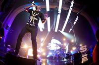 Ein Martin EC-10(TM) LED-Screen für die "No More Idols"-Tournee von Chase & Status