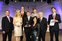 RENA führt das Feld der TOP 100 an