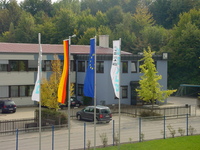 FEINGUSS BLANK modernisiert & investiert