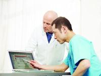 El subestudio de IN-TIME demuestra la reducción de la mortalidad en pacientes con desfibrilador cardioversor implantable (DAI) y pacientes con terapia de resincronización cardíaca más desfibrilador (TRC-D) con el sistema BIOTRONIK Home Monitoring®