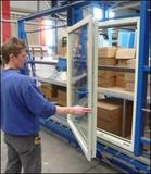 BBG präsentiert auf der GLASSTEC 2008 Polyurethan als innovatives Rahmenmaterial für Solarmodule und hochwärmedämmende Fenster