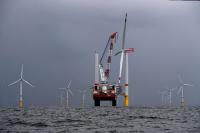 Halbzeit bei Windparkbau in der Nordsee